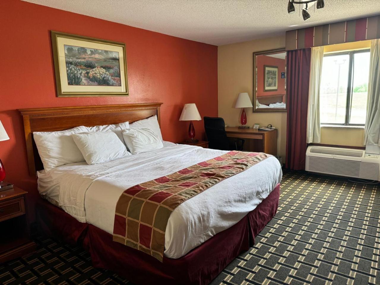 Baymont By Wyndham Springfield Il Exterior foto